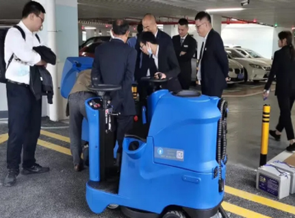 正確清潔和保養(yǎng)車庫或停車場